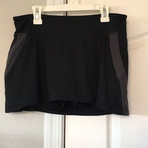 •Black Champion Athletic Skirt•